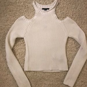 OFF THE SHOULDER SWEATER